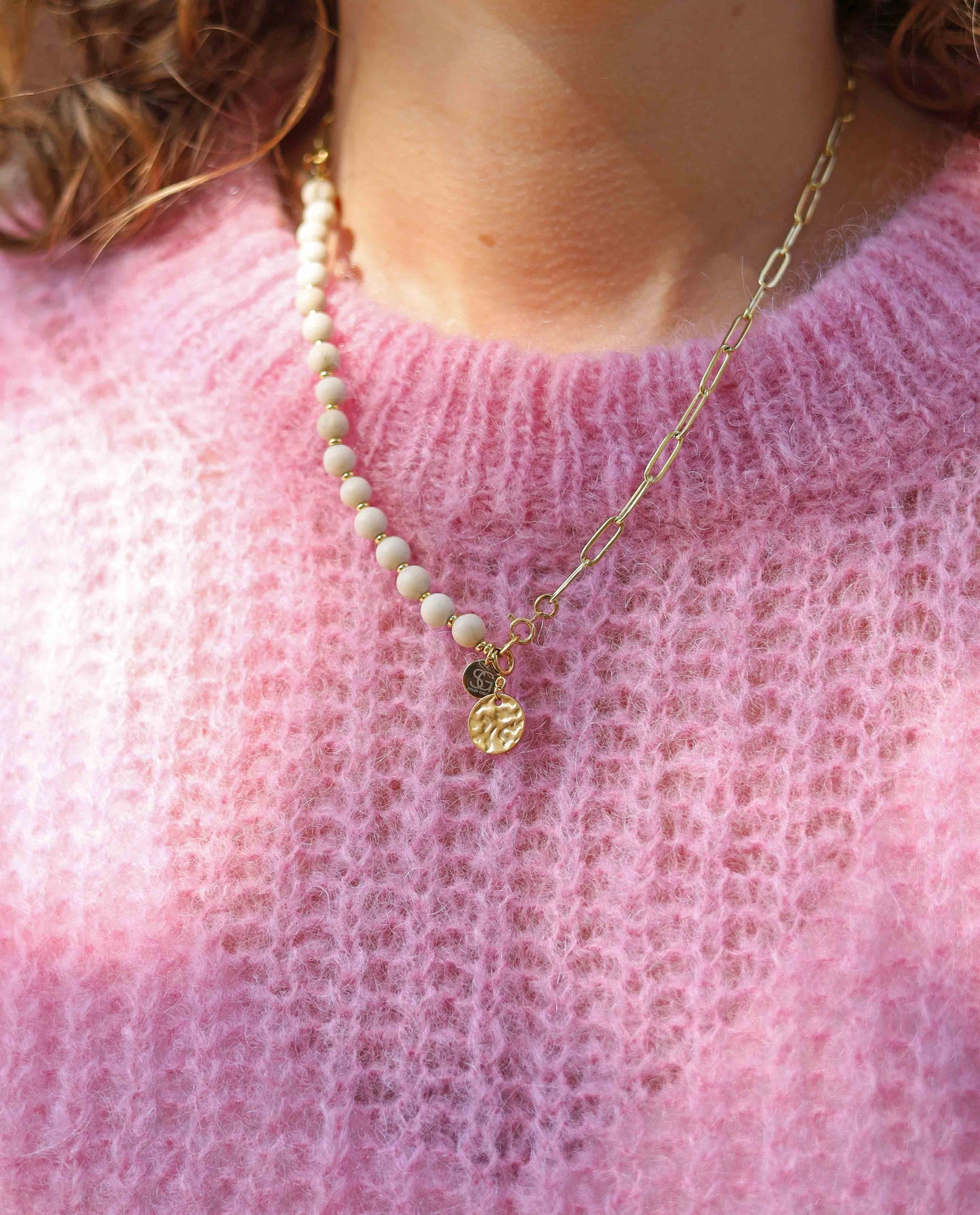 Pendant - shell gold